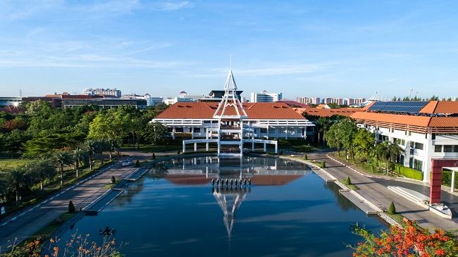 ธรรมศาสตร์ ศูนย์รังสิต